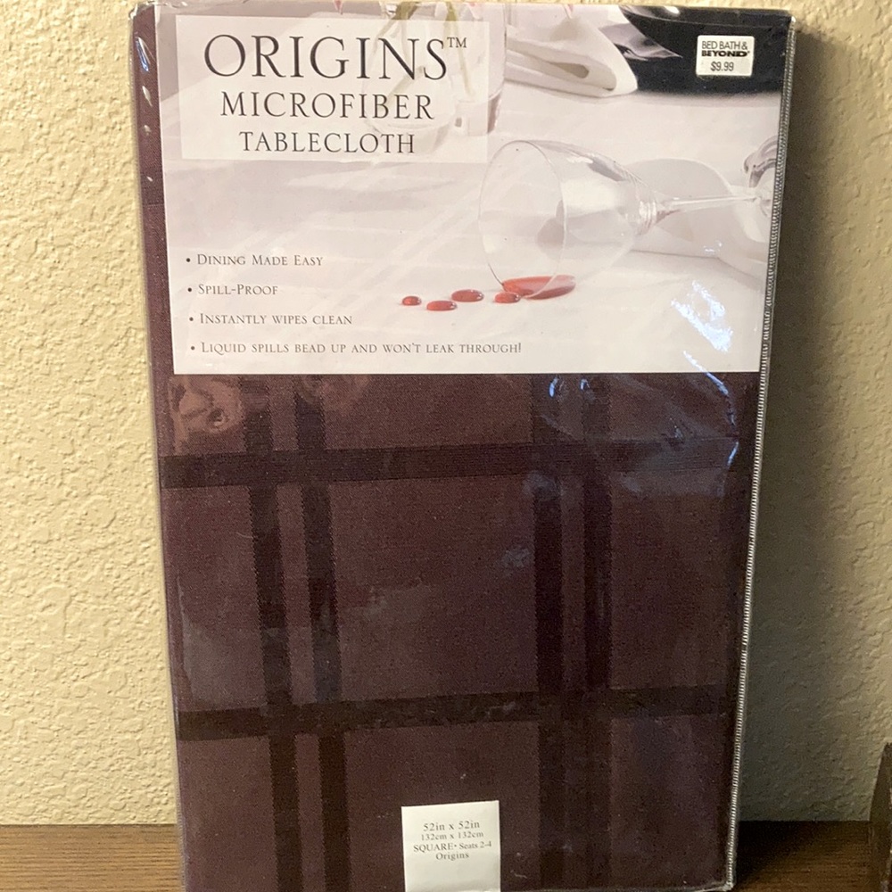 New Microfiber tablecloth
